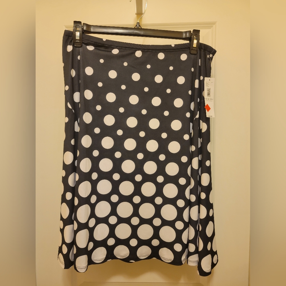 Skirt (18/20)